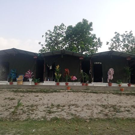 The Ncr Resort Shivpuri  외부 사진